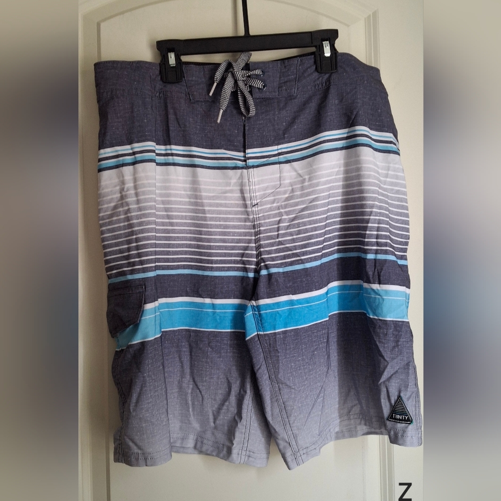 Trinity Boardshorts‎ 34 Men's Blue Striped Swim Shorts Y2k Summer Beachy Cruise